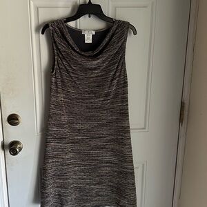 Elegant Sleeveless Gray Dress